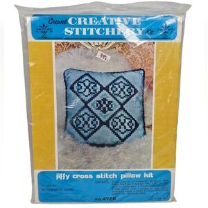 Vtg Creative Stitchery Crewel Jiffy Cross Pillow Kit 472B Argyle Square 13"x 13"